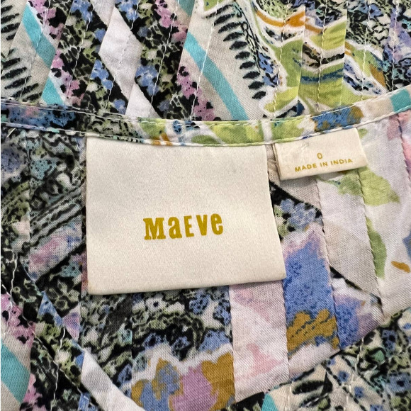Maeve Anthropologie Flutter Sleeve Blouse in Blue Multicolored Print Size 0 - Picture 5 of 5